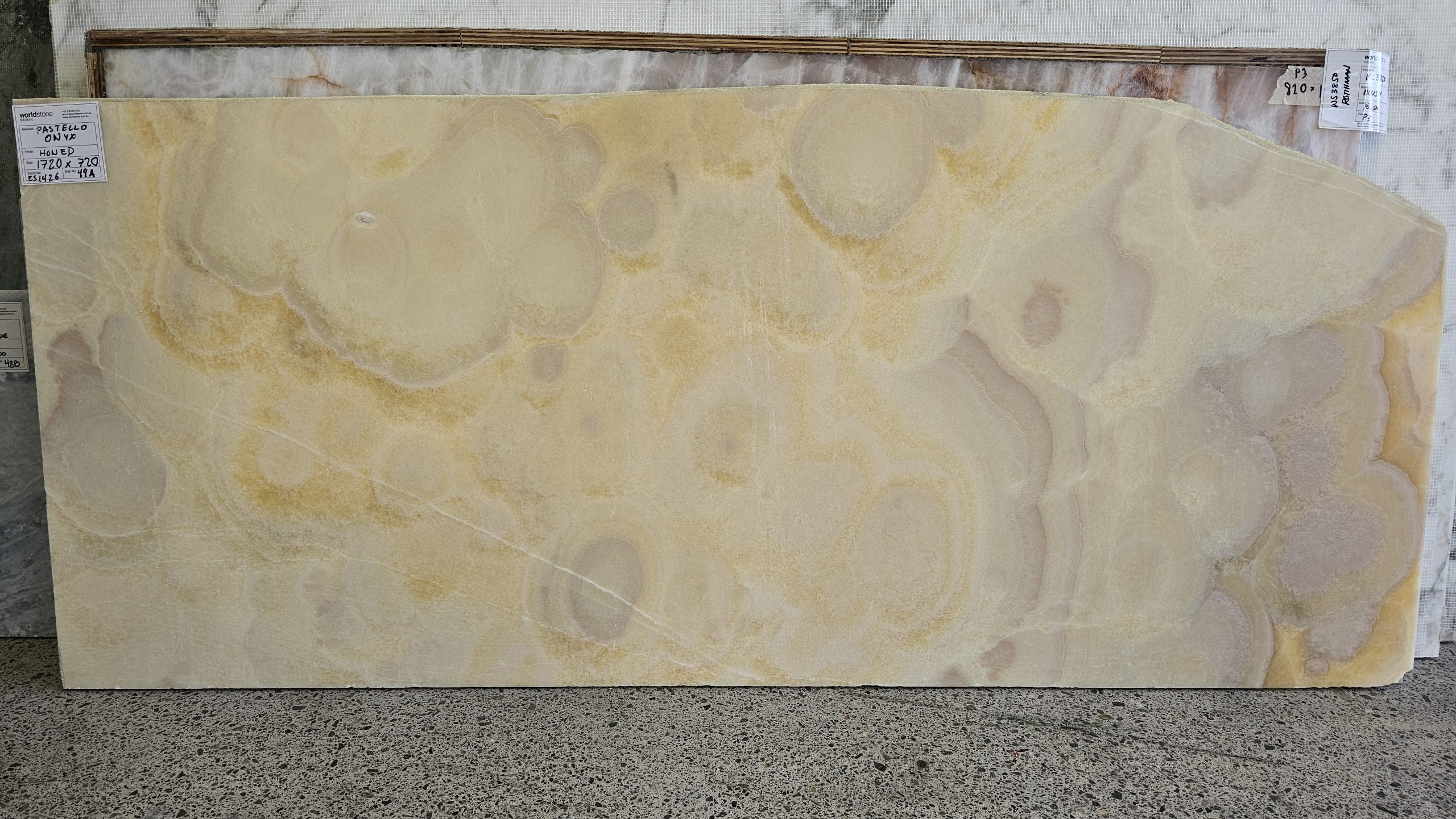 Worldstone Pastello Onyx Batch ES1426 Slab 49A