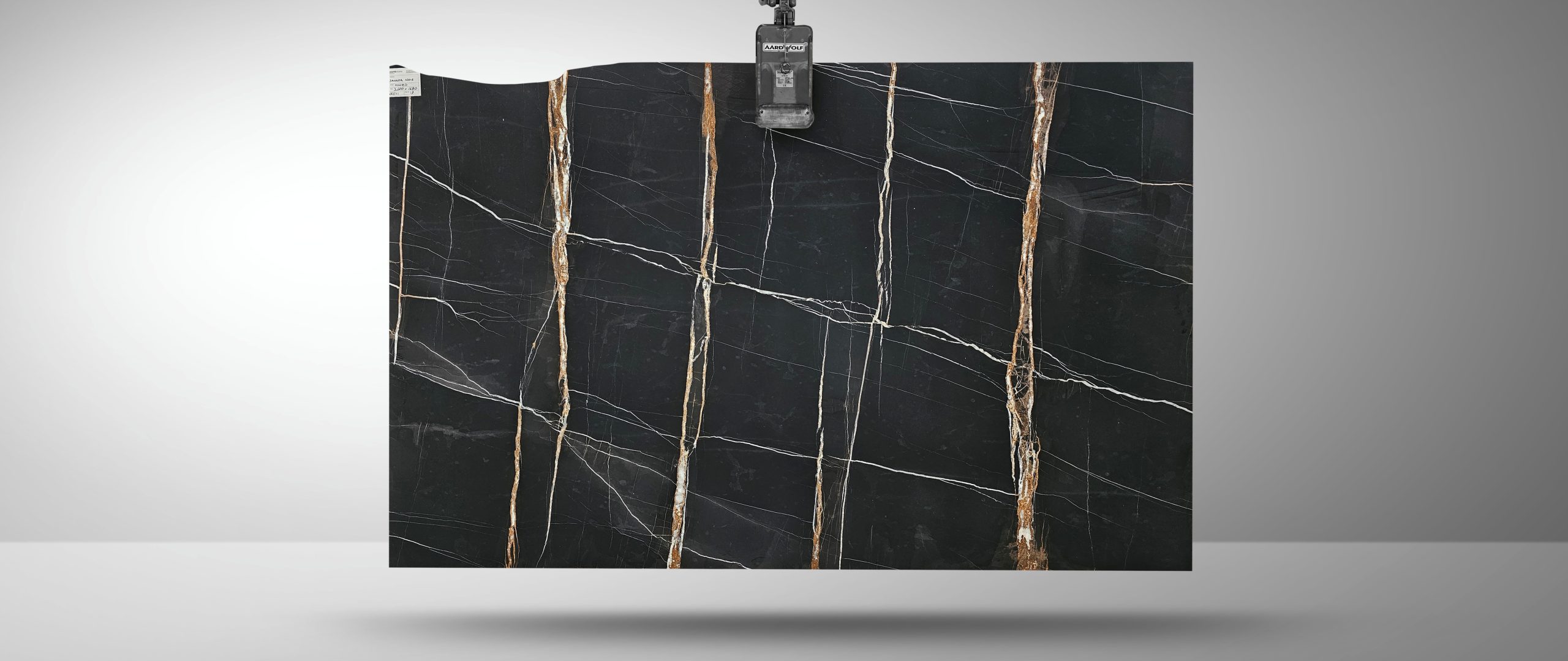 Worldstone Sahara Noir Batch CA2111 Slab #17