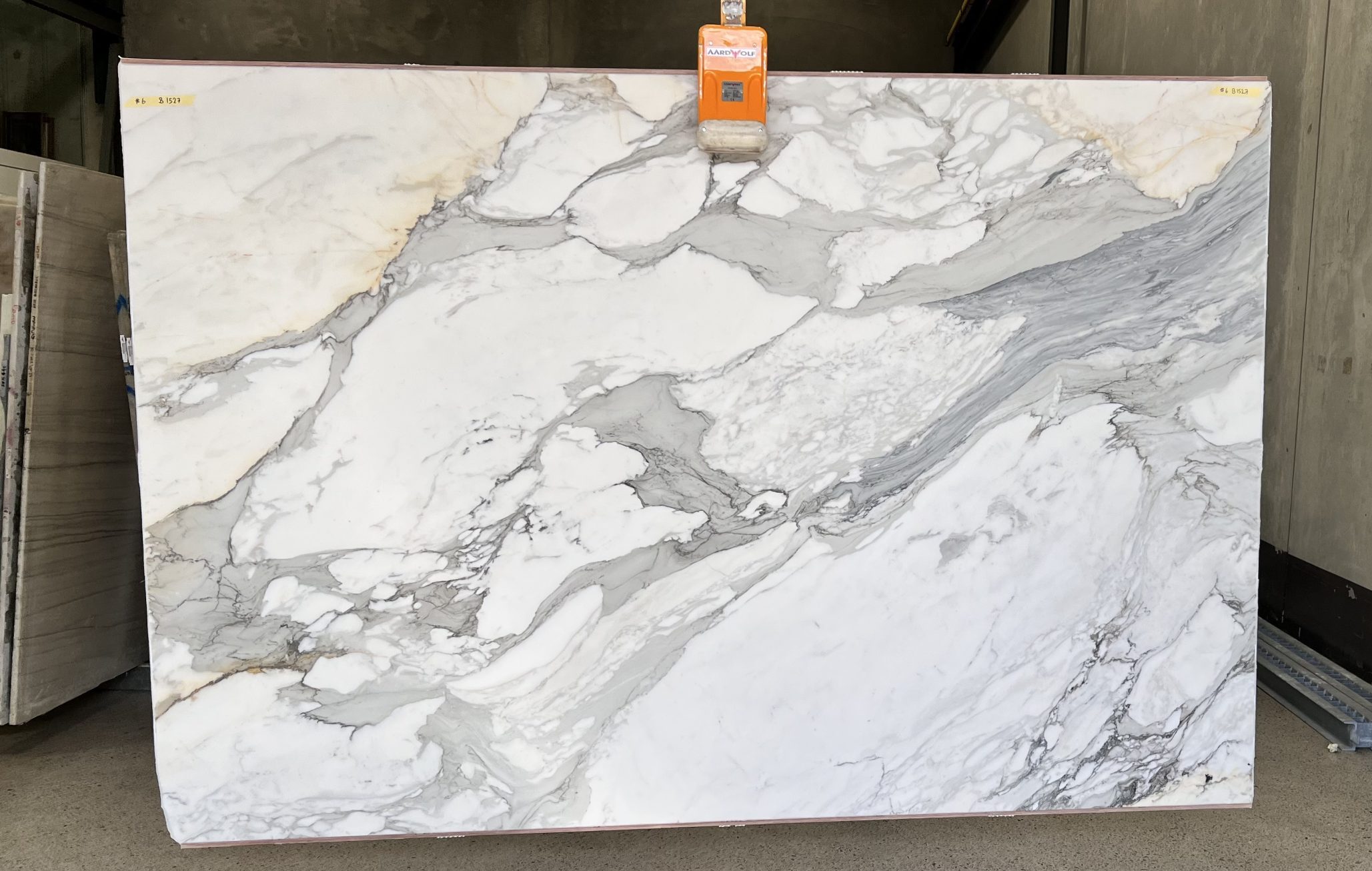Worldstone Calacatta Oro Borghini Slab 6 Batch 1527